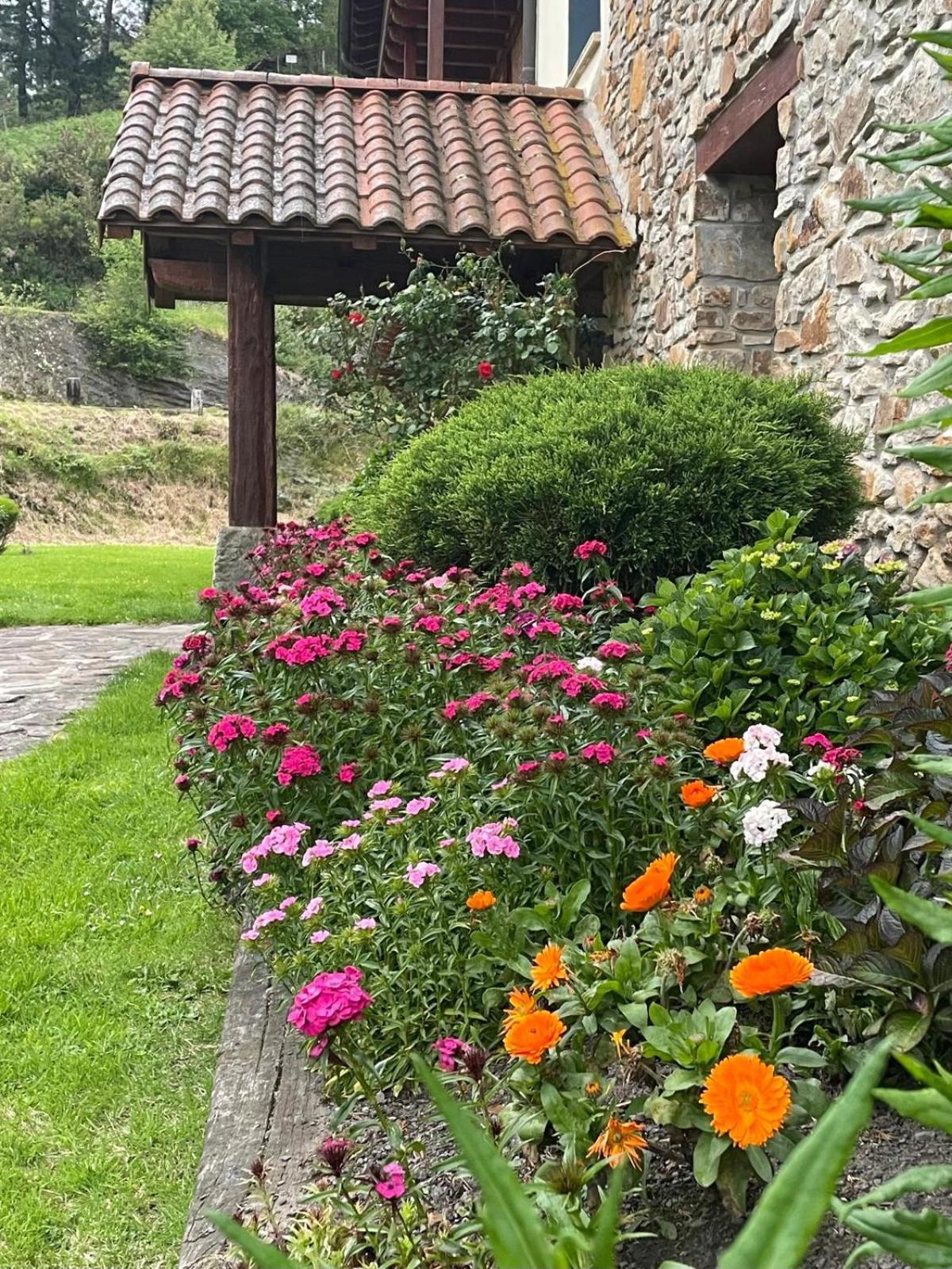 Hotel-Apartamento Rural Atxurra Bermeo Exterior foto